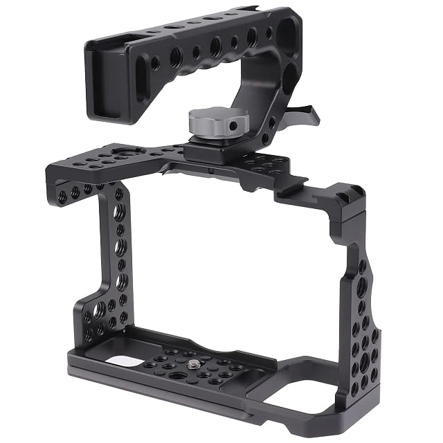 Jaula para cámara Hersmay de aluminio en un cuerpo Sony con su asa superior y zapatas frías