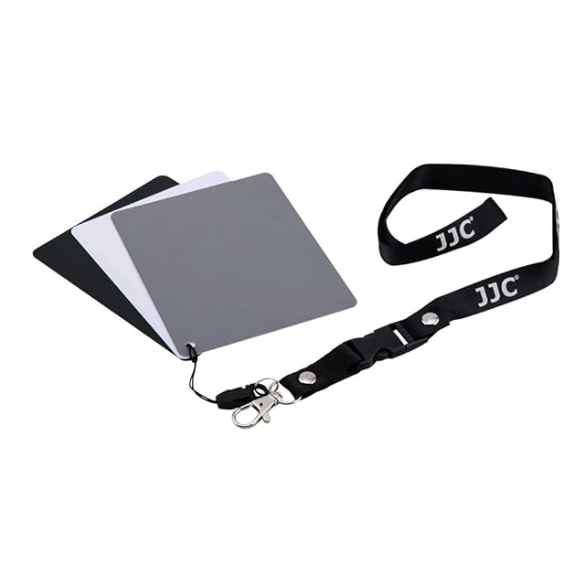 Juego JJC de tres tarjetas de PVC gris, blanca y negra con su correa con clip
