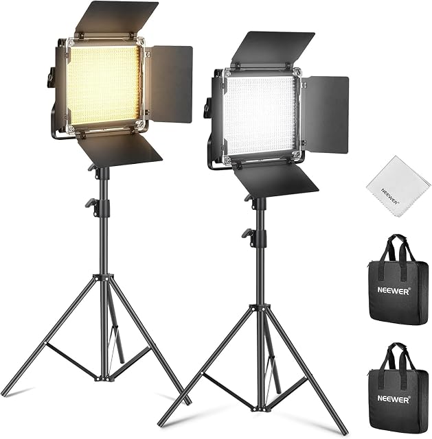 Pareja de paneles LED NEEWER 660 con viseras sobre pies de aluminio