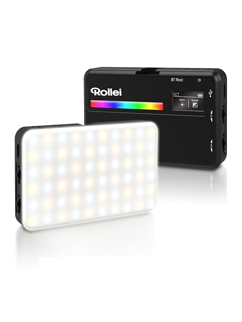 Panel de luz negro Rollei LUX Compact RGB, más o menos del tamaño de un smartphone, con pantalla OLED